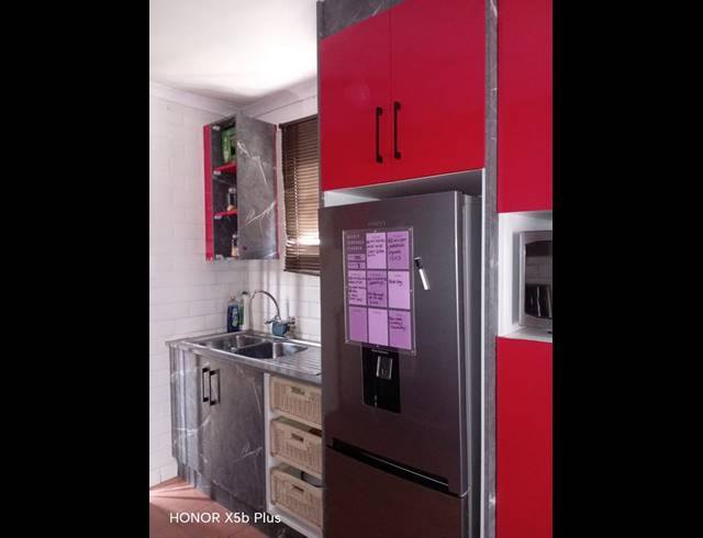 2 BEDROOM HOUSE FOR SALE IN WINDMILL PARK EXT